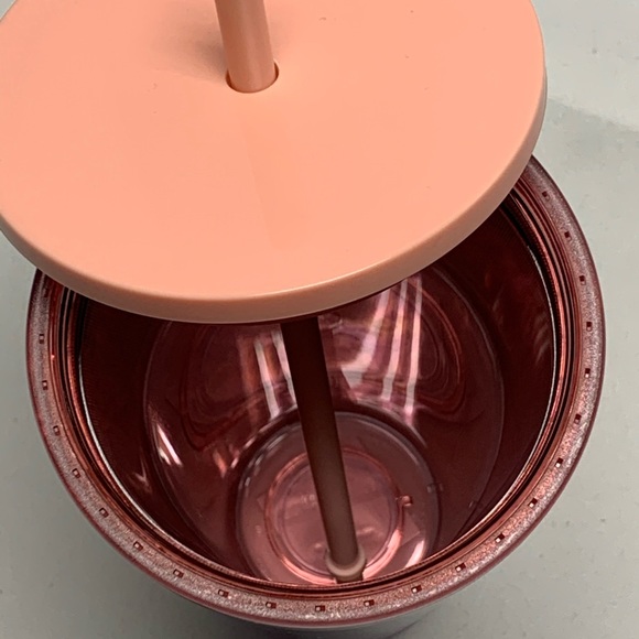 STARBUCKS VALENTINES 2020 COLD CUP - Picture 2 of 3